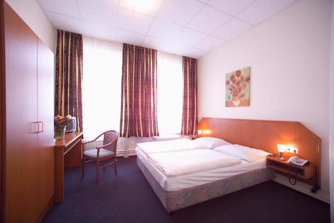 Dreibettzimmer